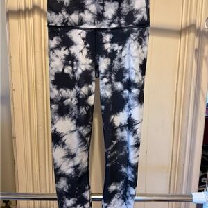 Fabletics Black and White Tie-Dye Leggings